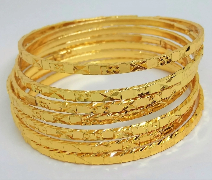 Biến động giá vàng 18k trên thị trường