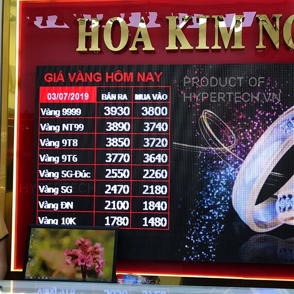 Biển quảng cáo giá vàng điện tử