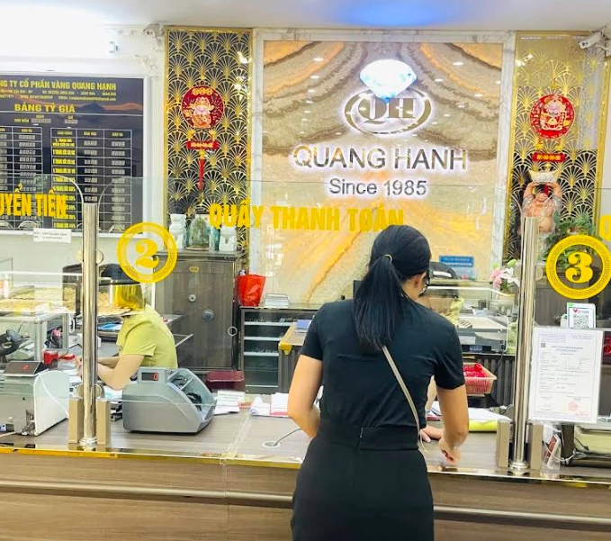 Biểu đồ giá vàng Quang Hạnh tháng 11/2025