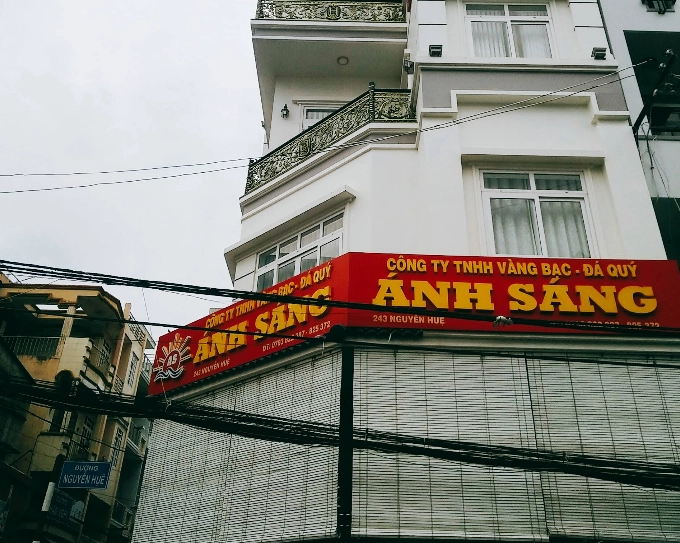Biểu đồ xu hướng giá vàng dài hạn