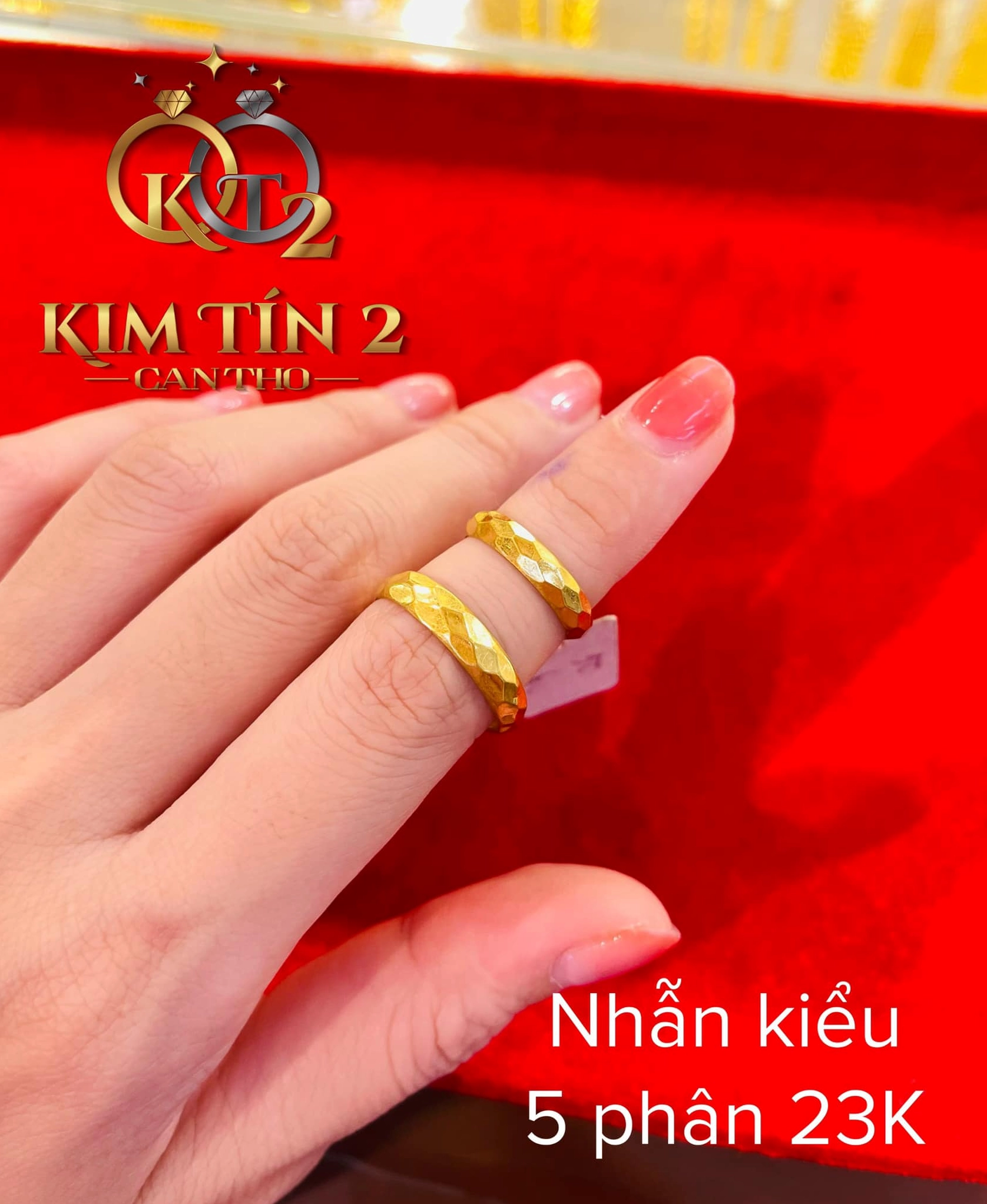 Cận cảnh mẫu nhẫn vàng 5 phân 24K