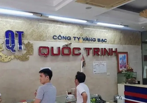 Không gian trưng bày sản phẩm tại Vàng Quốc Trinh