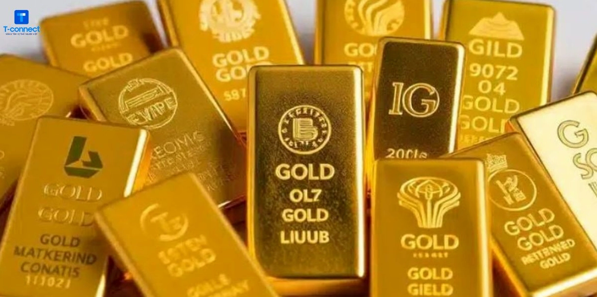 Người dân mua vàng tại Nhật Bản
