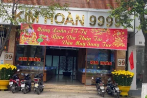 vang-kim-hoan-ong-hoi-bi-mat-ang-sau-gia-tri-loi-khuyen-au-t_604